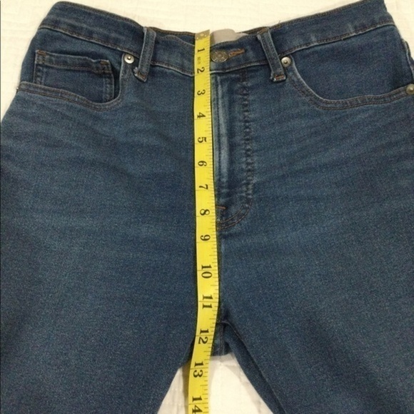 EVERLANE :: HIGH RISE JEANS - Picture 10 of 11